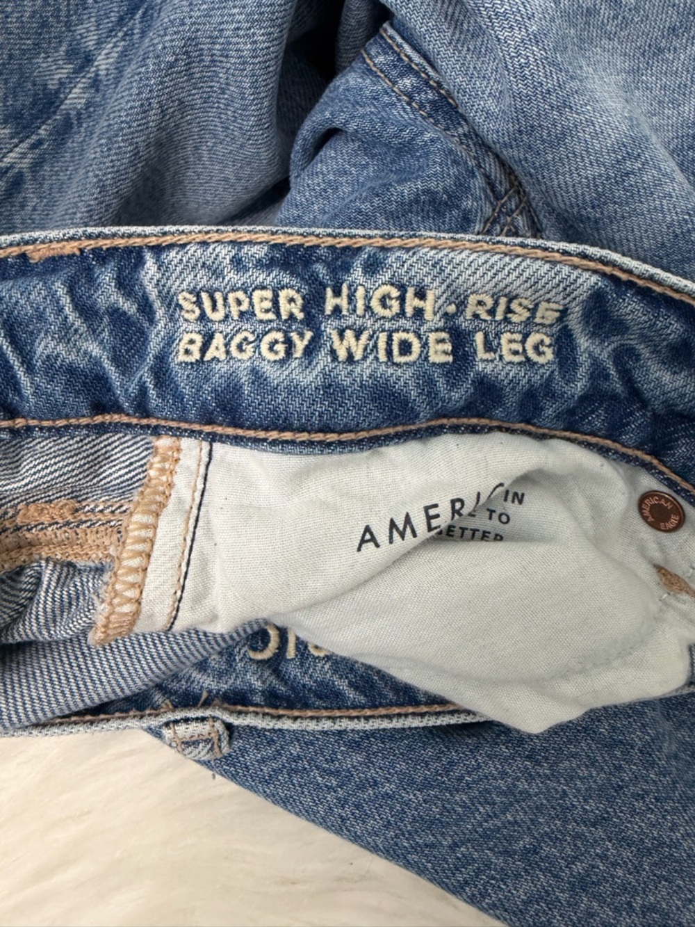 American Eagle Light blue super high rise baggy wide leg jeans 4 Short - Picture 5 of 7